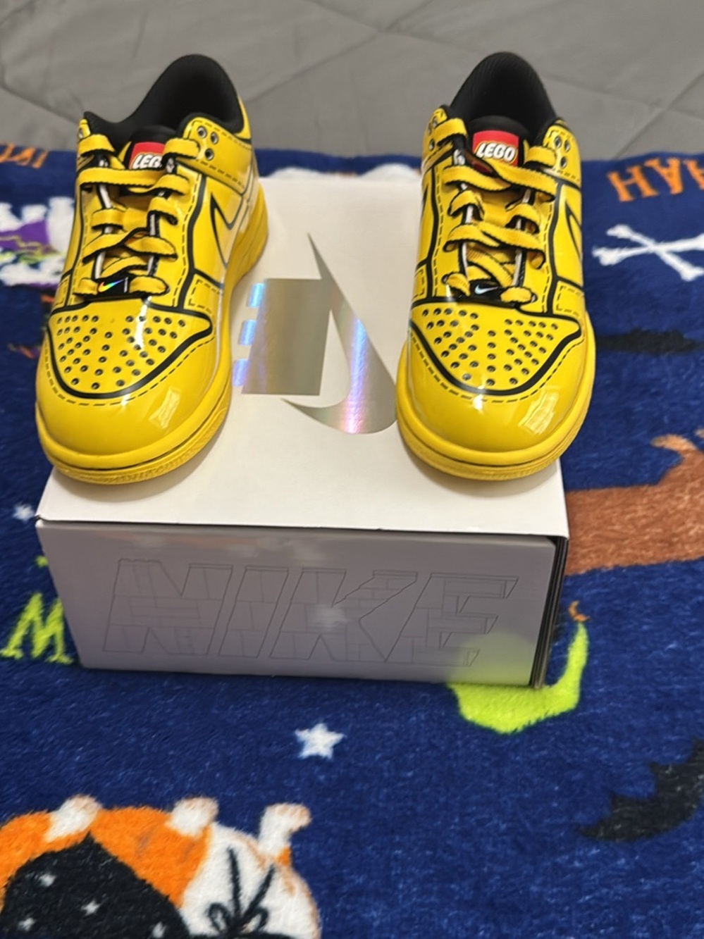 Kids' Nike Dunk Low x LEGO COL Yellow & Black Top Sneakers